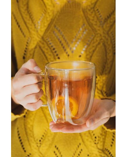 Двустенна чаша за чай vialli design amo 480 мл